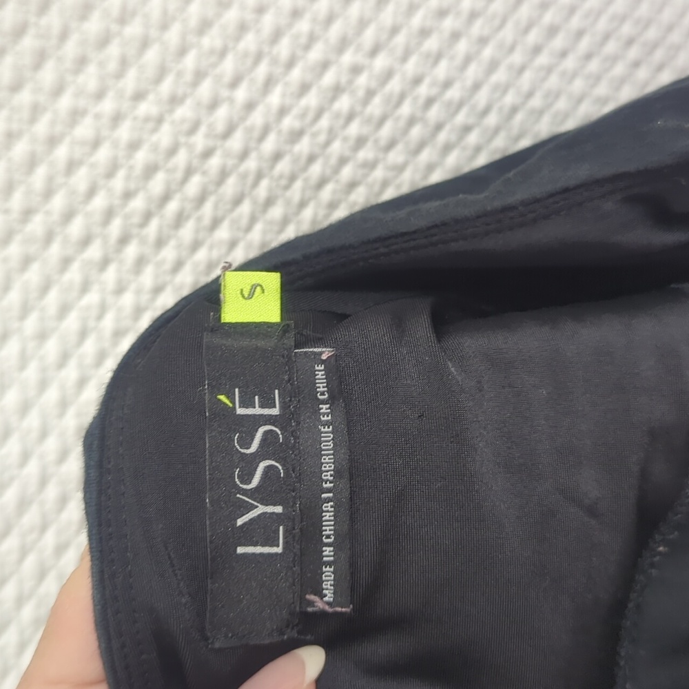 Lysse yoga capris - Picture 3 of 3